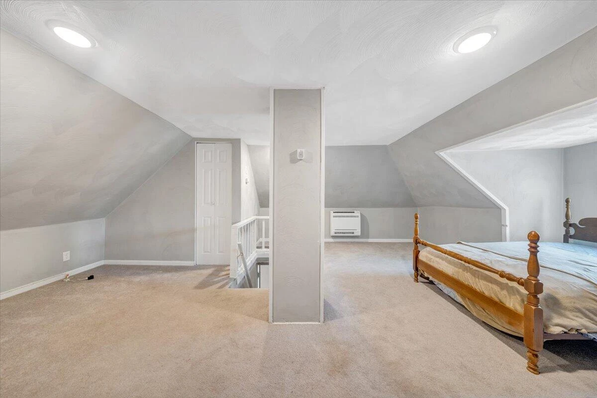 1514 Church AVE SE - Photo 12