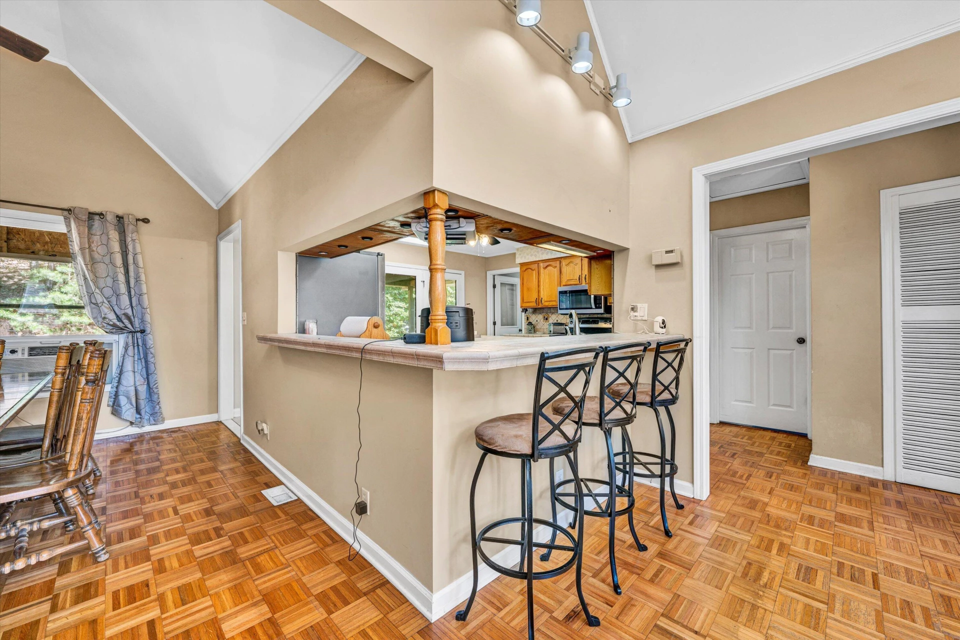 38 Pine Ridge - Photo 16