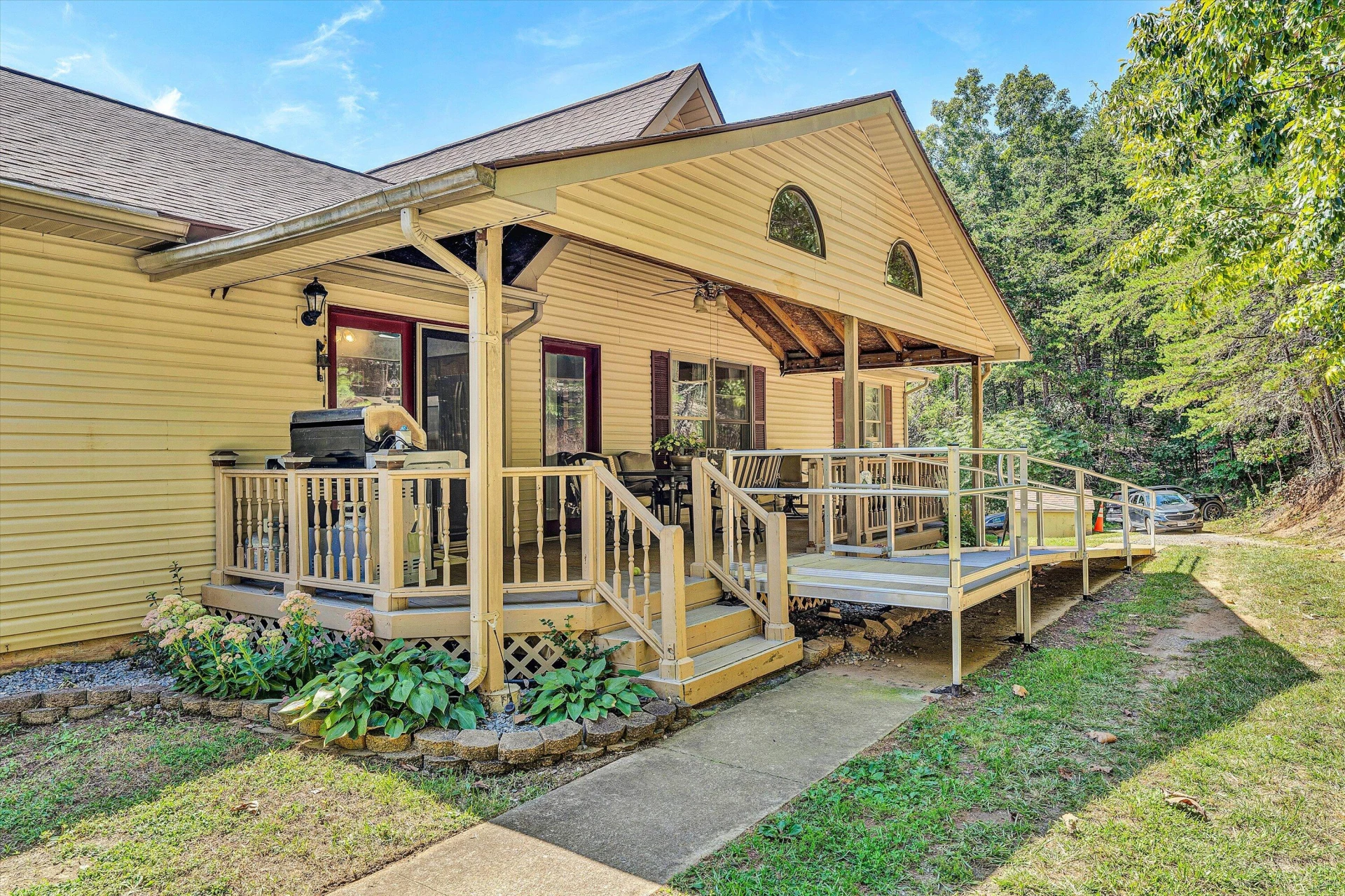 38 Pine Ridge - Photo 5
