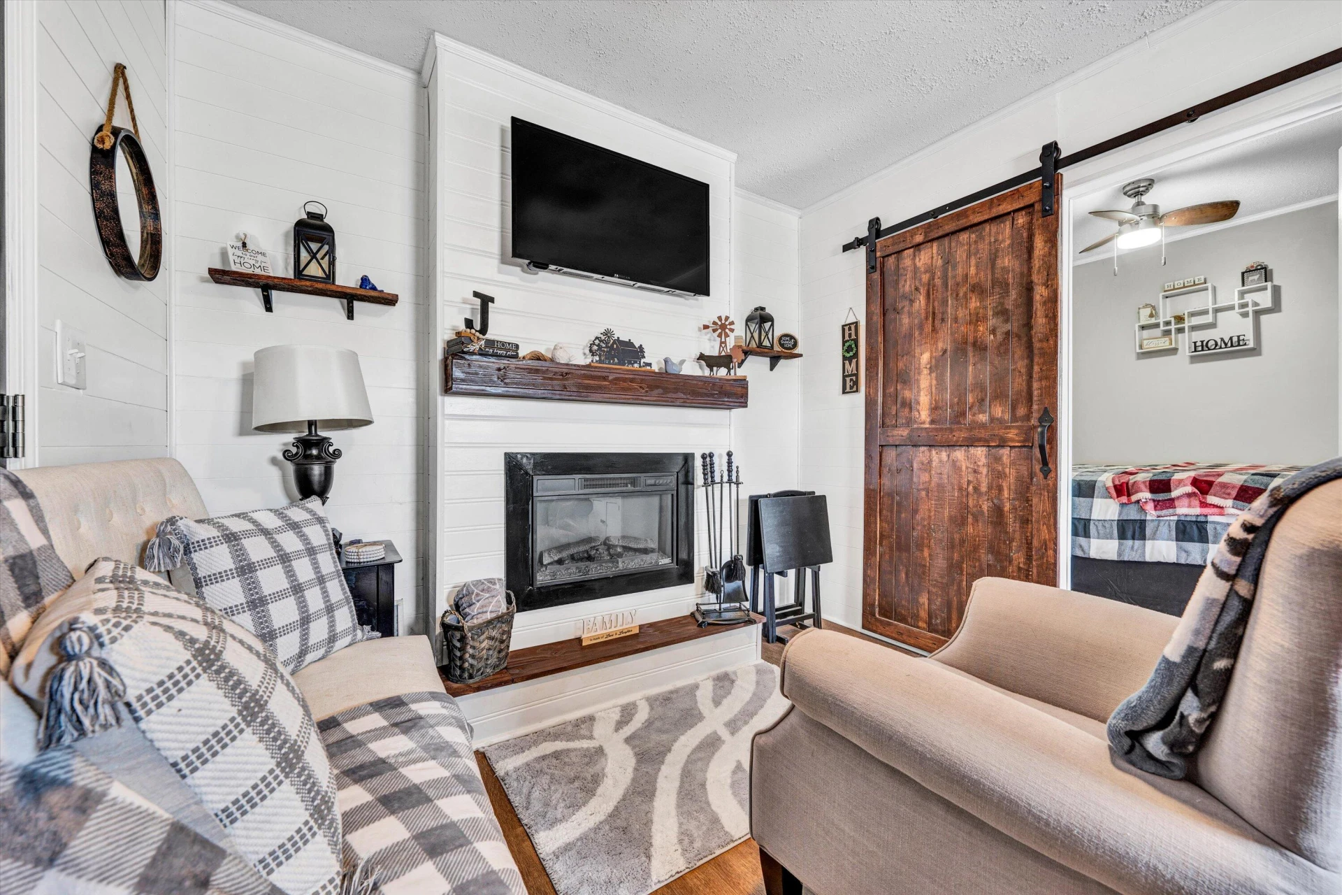 38 Pine Ridge - Photo 36