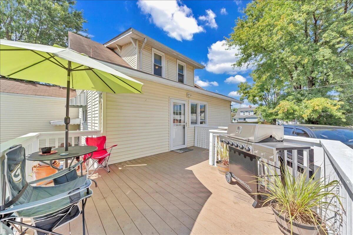 609 Front AVE - Photo 42