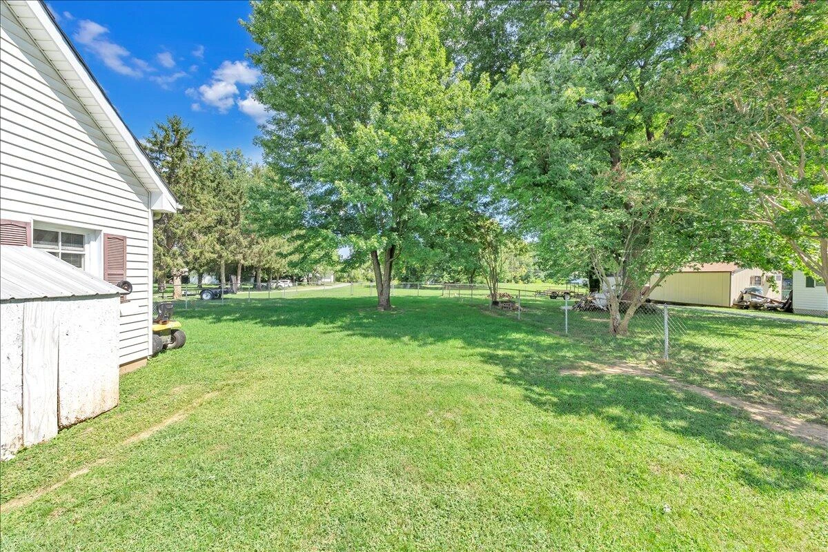 609 Front AVE - Photo 46