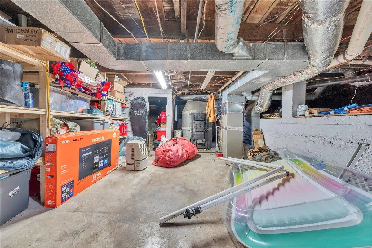 609 Front AVE - Photo 53