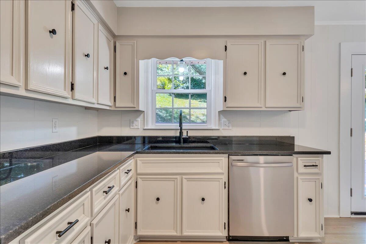 5326 Eveningwood LN - Photo 10
