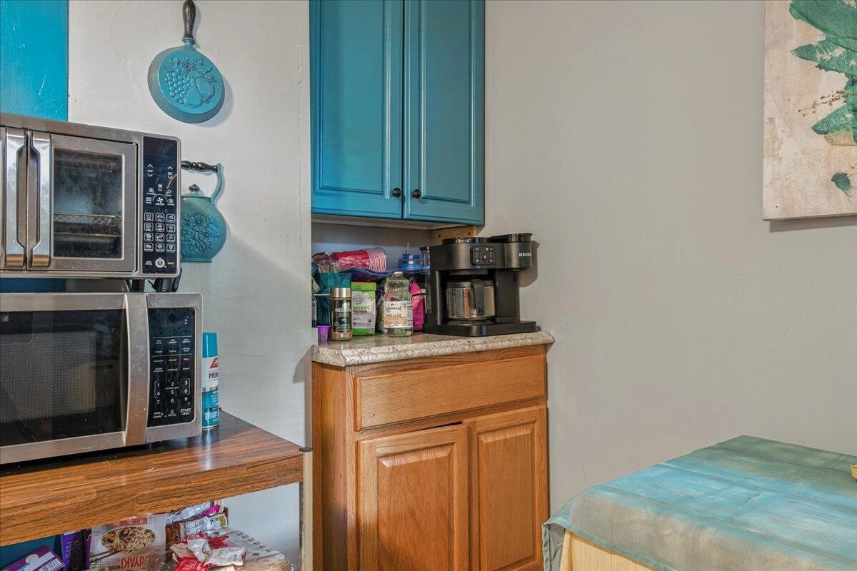 1228 Grace AVE - Photo 15
