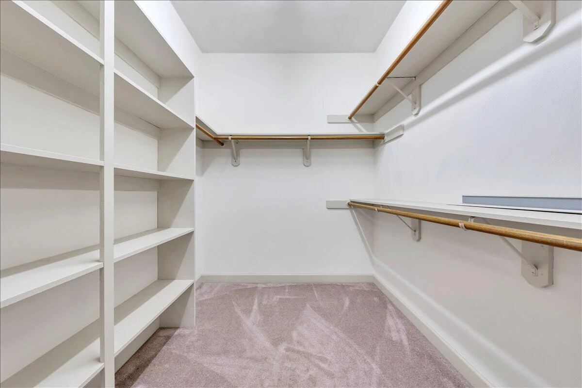4725 Glen Heather CIR - Photo 22