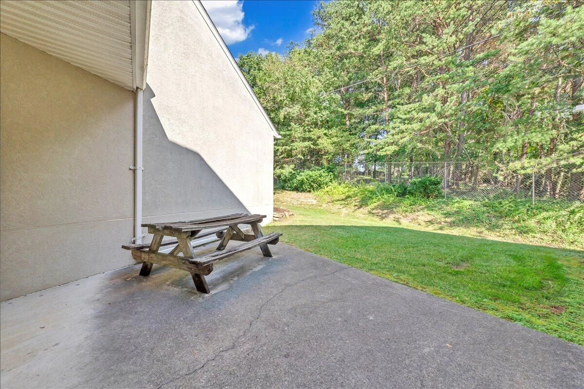 4725 Glen Heather CIR - Photo 30