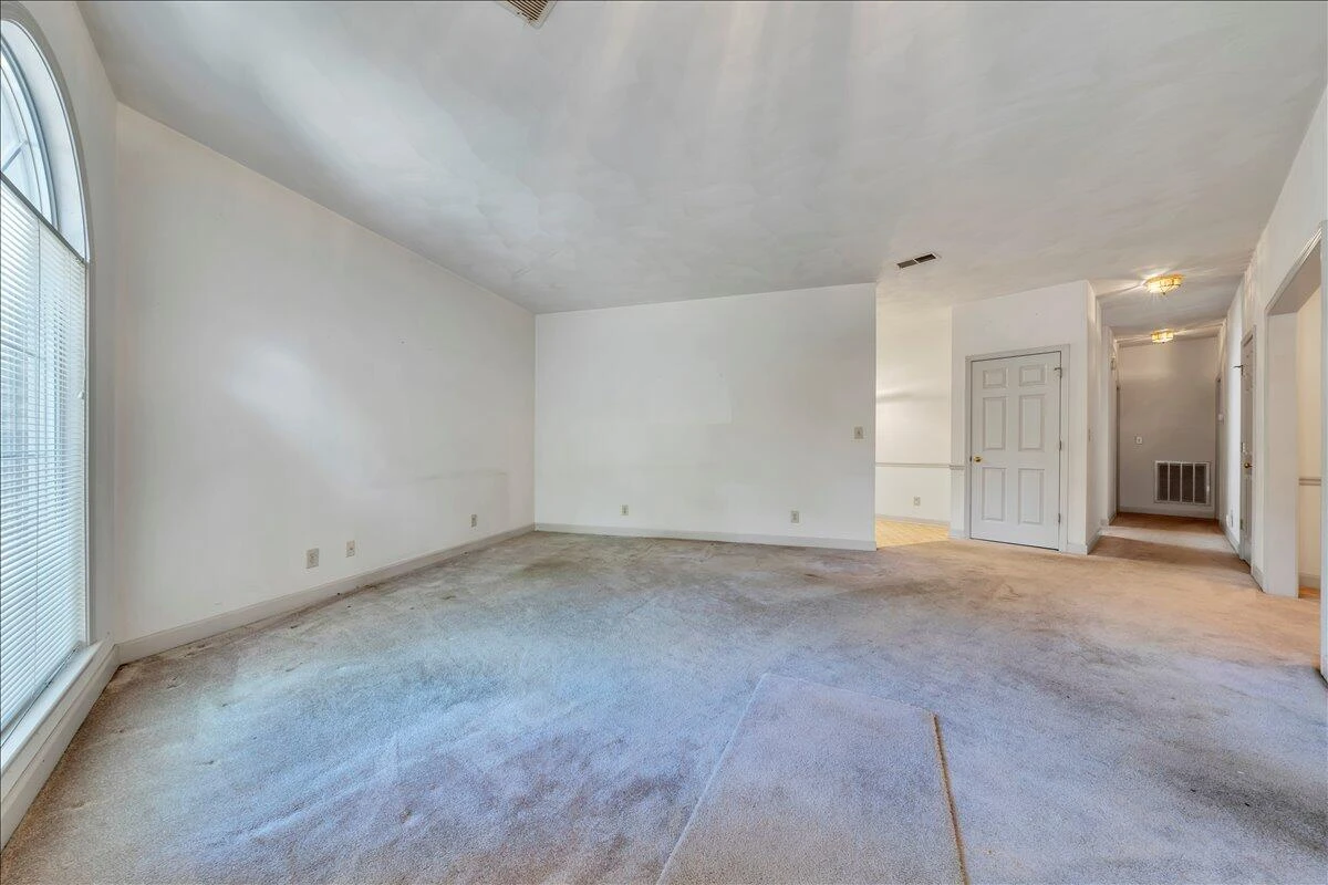 4725 Glen Heather CIR - Photo 6