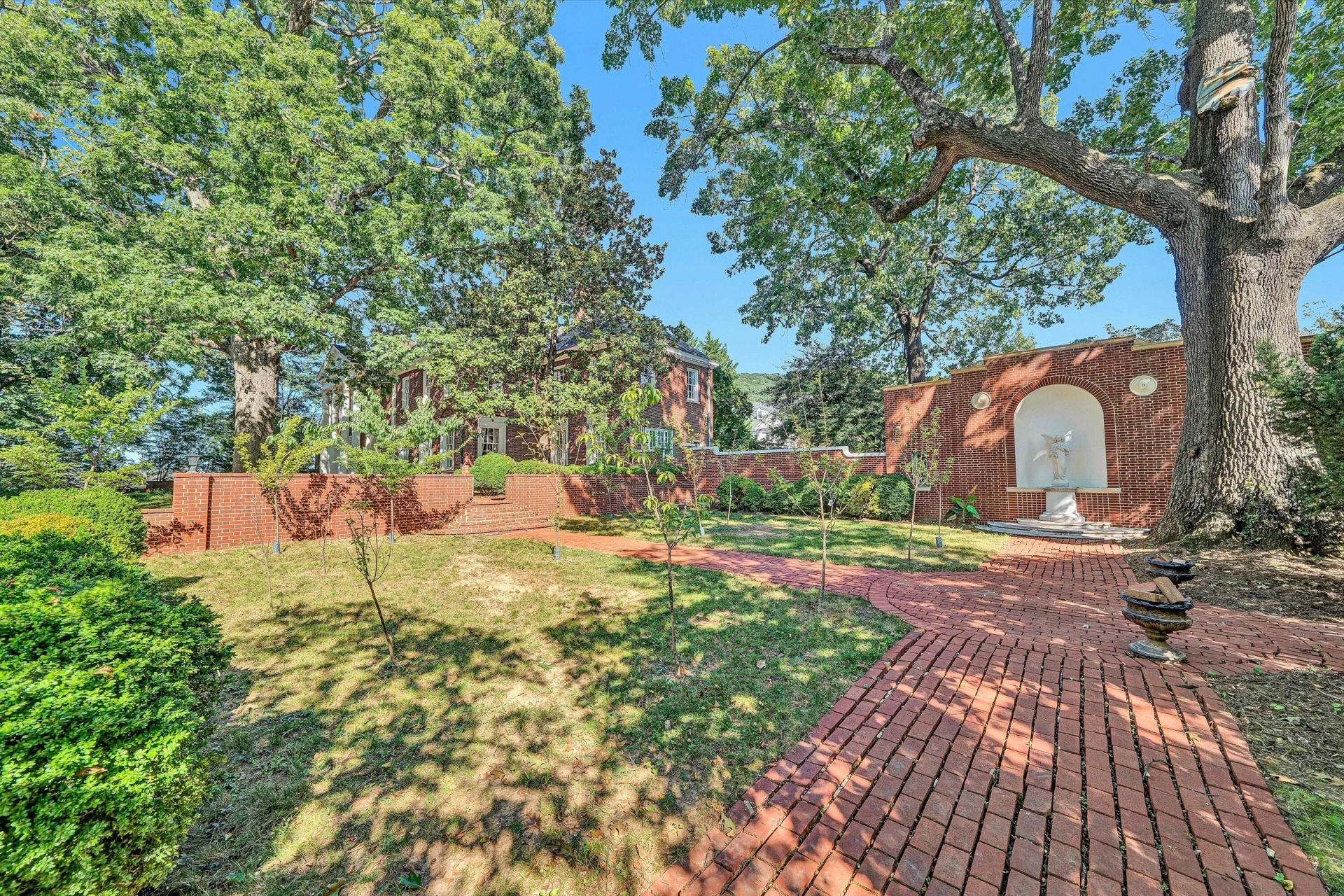 301 23rd ST SW - Photo 104