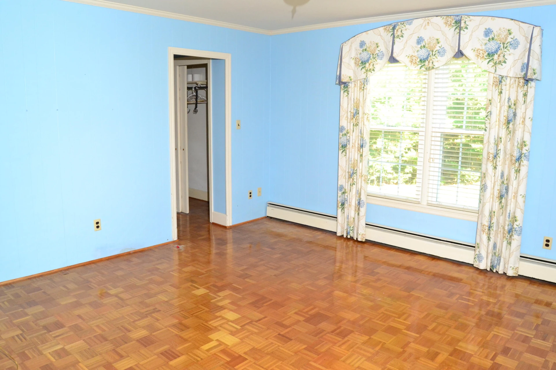 1020 Stonegate DR - Photo 6