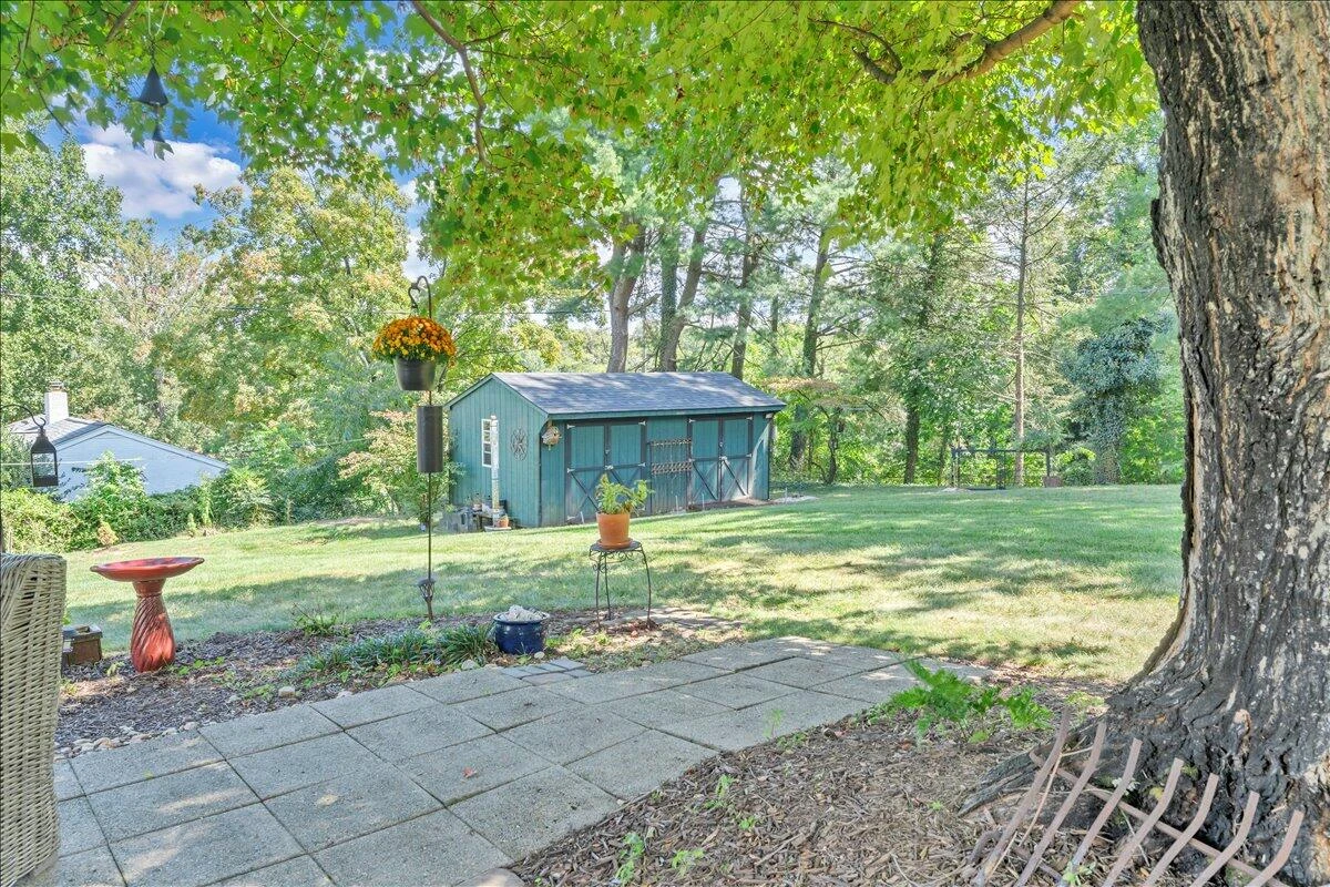606 Dogwood DR - Photo 59