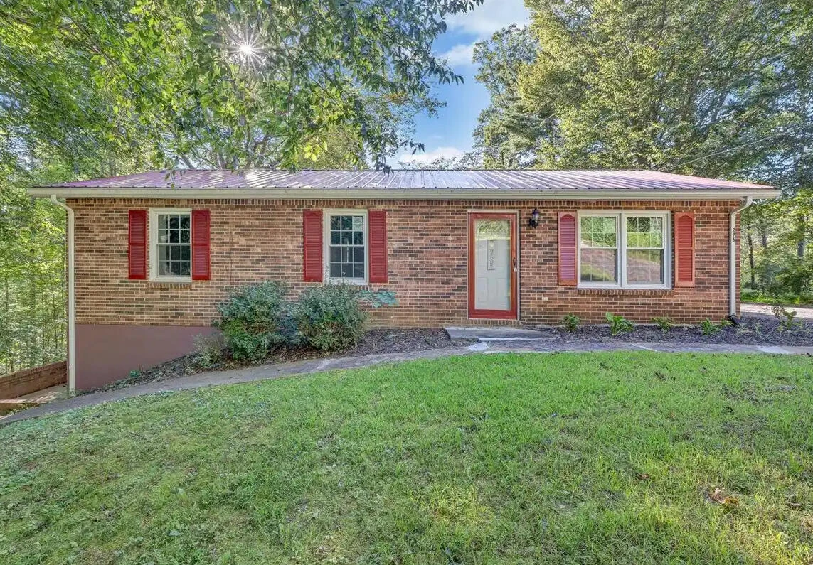 276 Huntington Hills DR