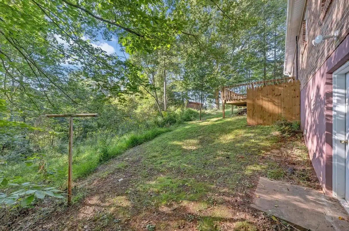 276 Huntington Hills DR - Photo 24