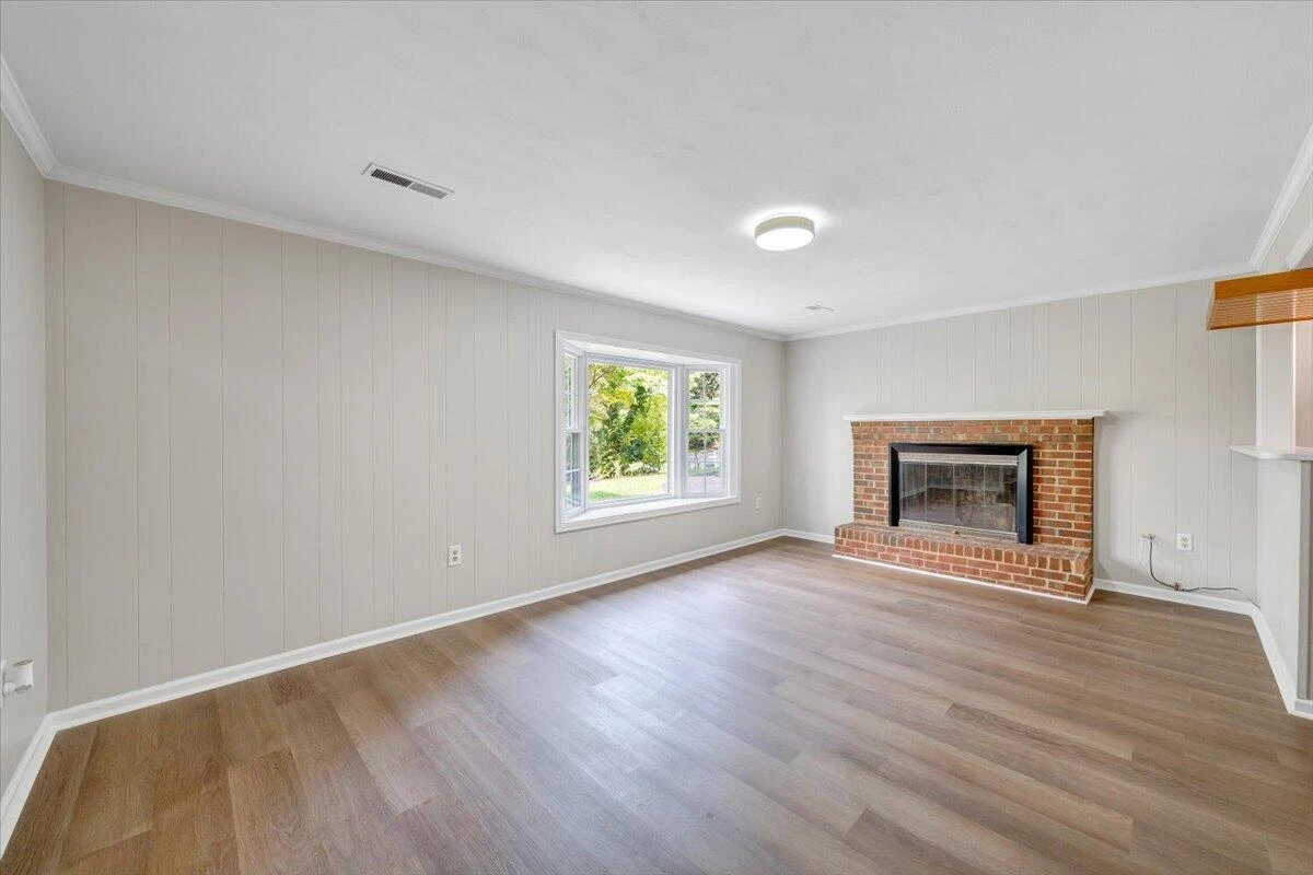 3311 Farmington DR - Photo 22