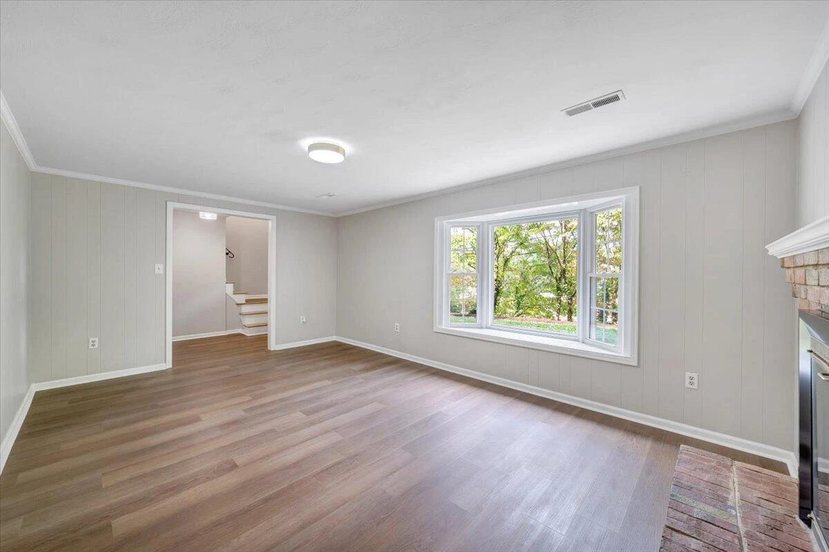 3311 Farmington DR - Photo 24