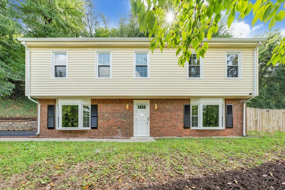 3311 Farmington DR - Photo 35