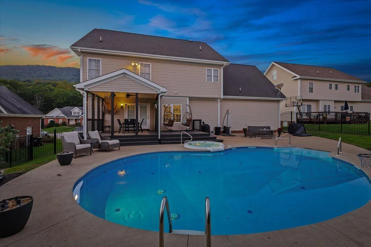 6110 Wisteria Place CT - Photo 16