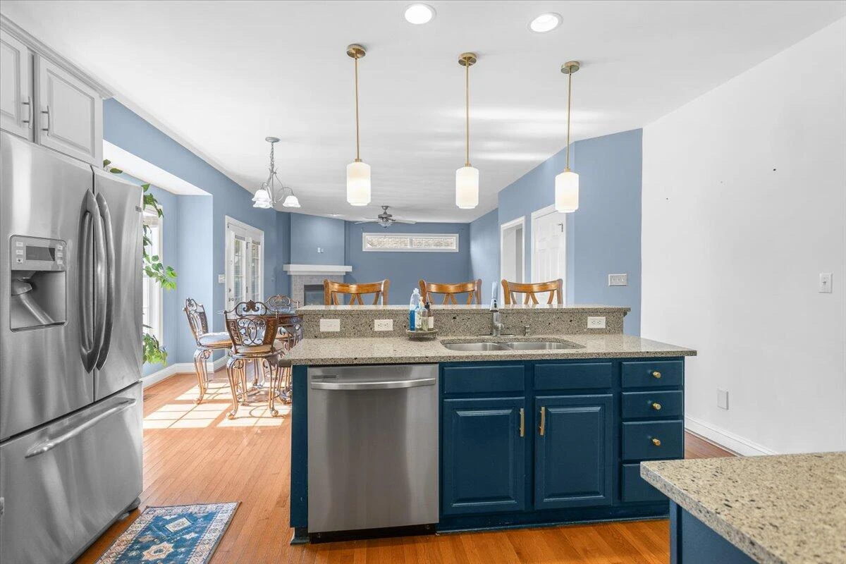 6110 Wisteria Place CT - Photo 24