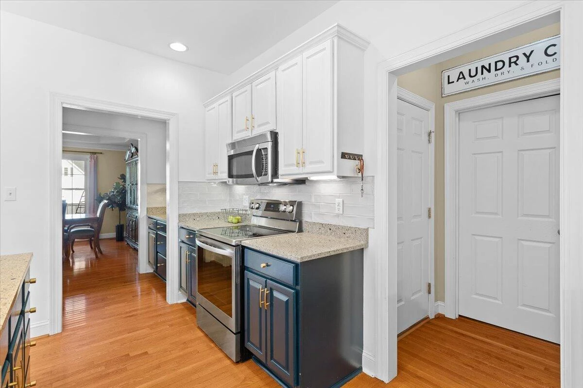 6110 Wisteria Place CT - Photo 25