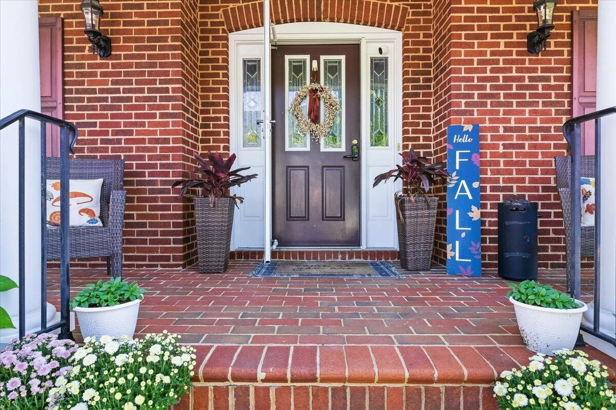 6110 Wisteria Place CT - Photo 7