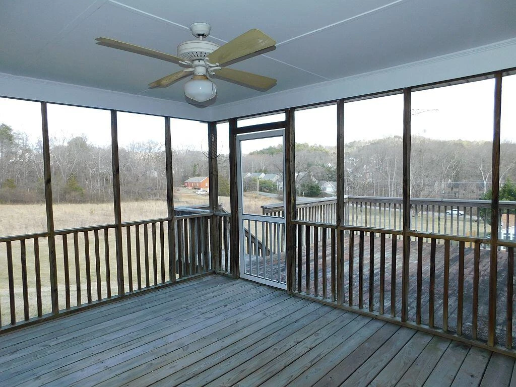 5525 Arthur ST - Photo 18
