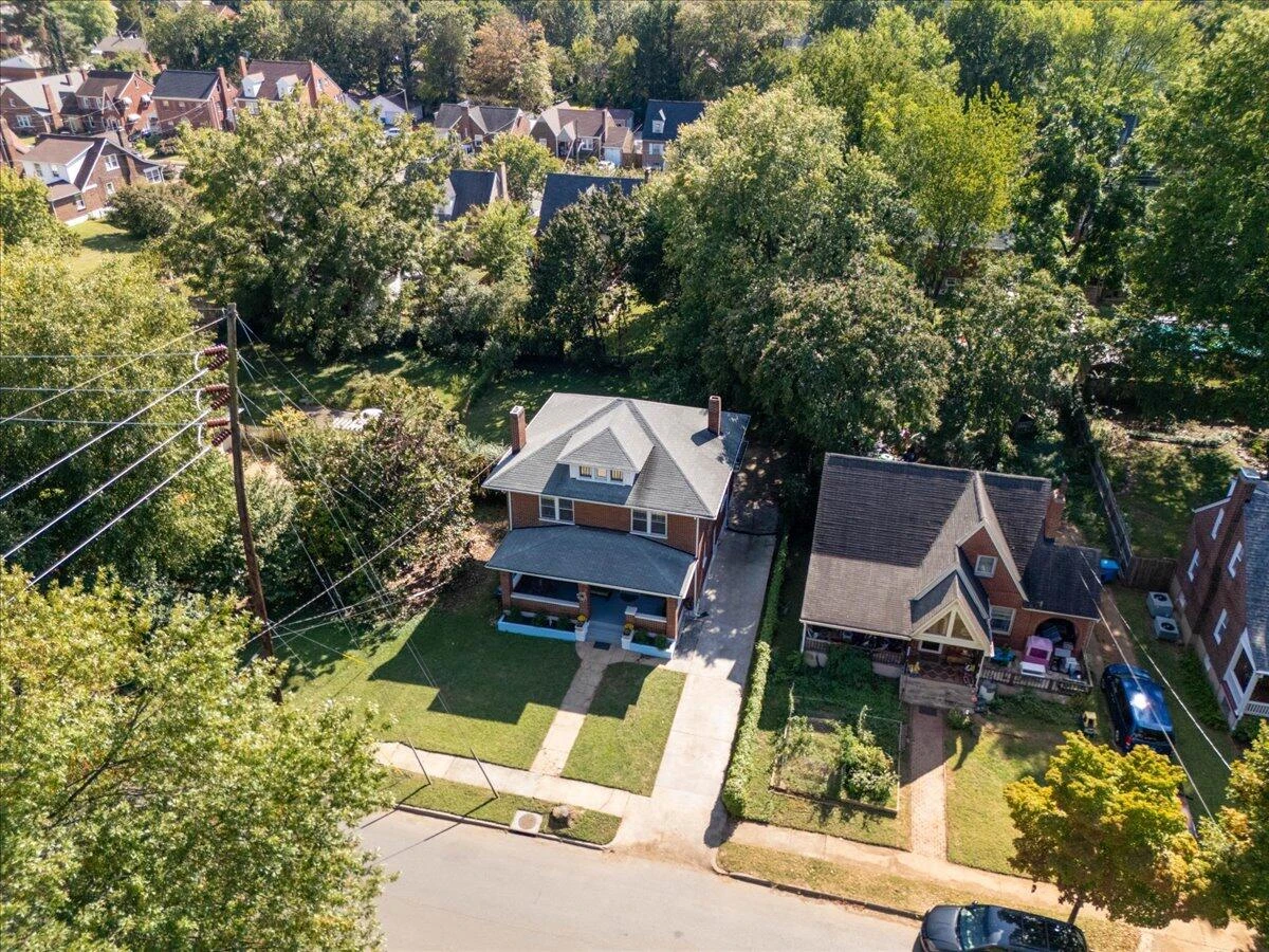 3402 Hillcrest AVE NW - Photo 29