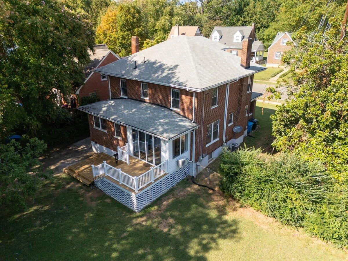 3402 Hillcrest AVE NW - Photo 31