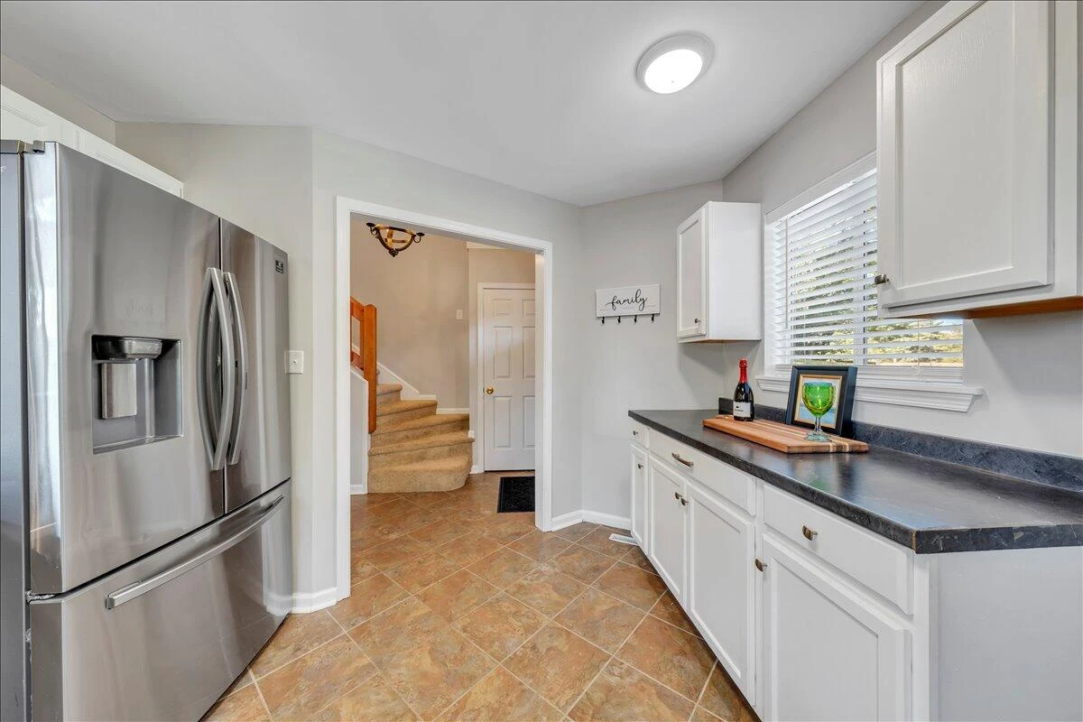 310 Hales Point DR - Photo 19