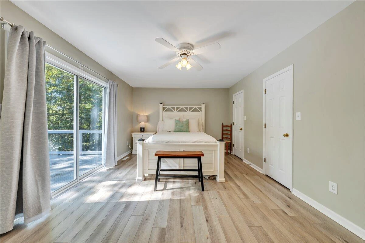 310 Hales Point DR - Photo 23