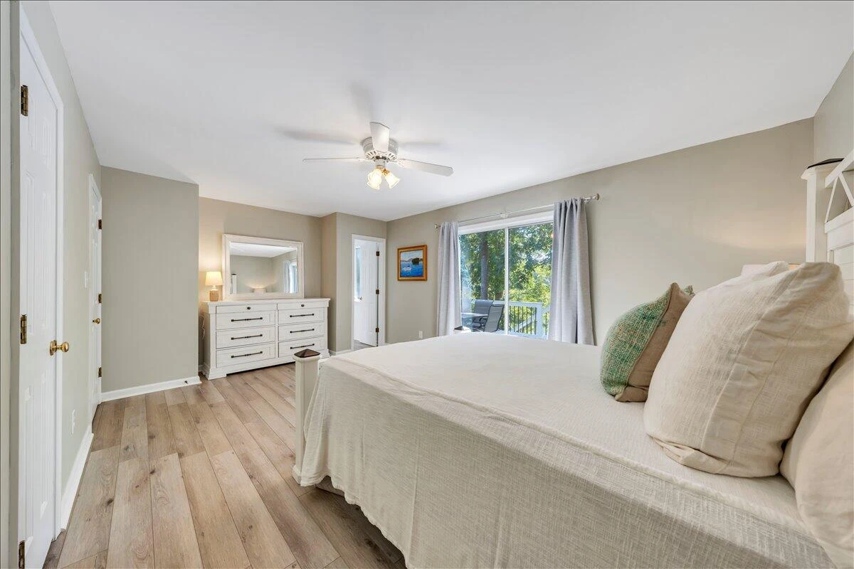 310 Hales Point DR - Photo 24