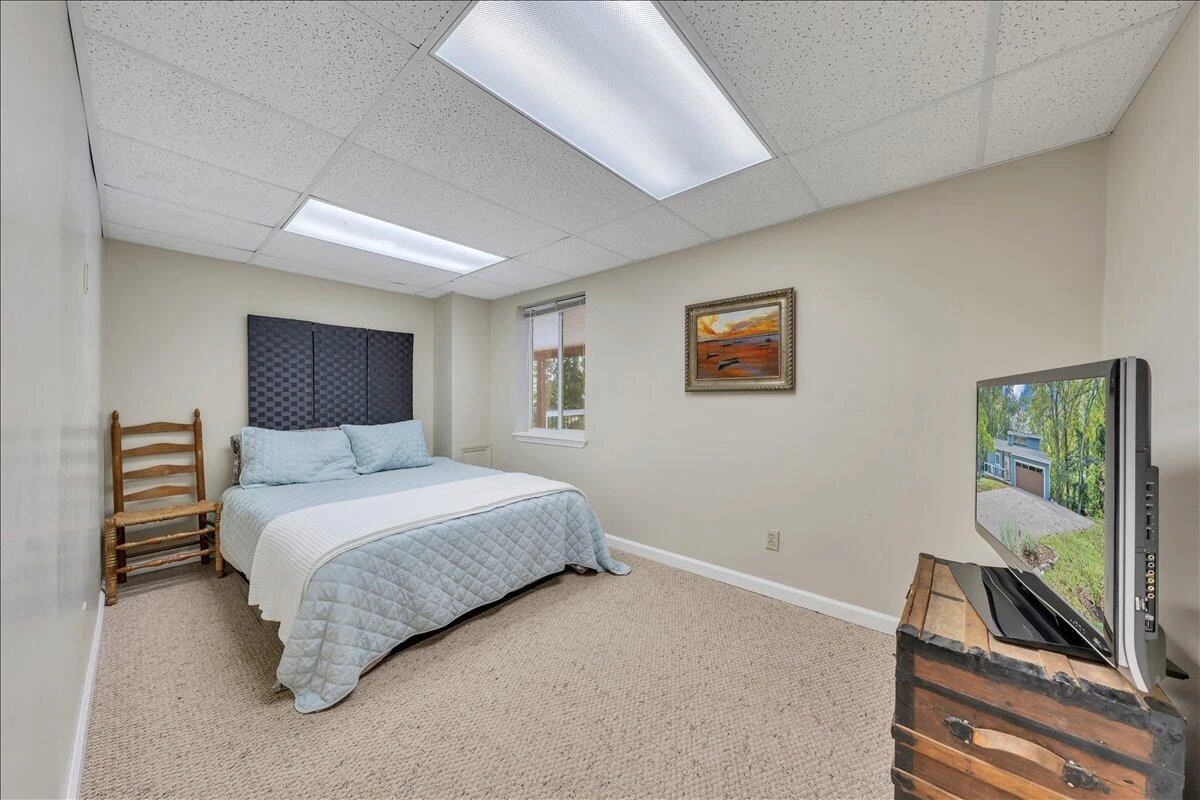 310 Hales Point DR - Photo 42