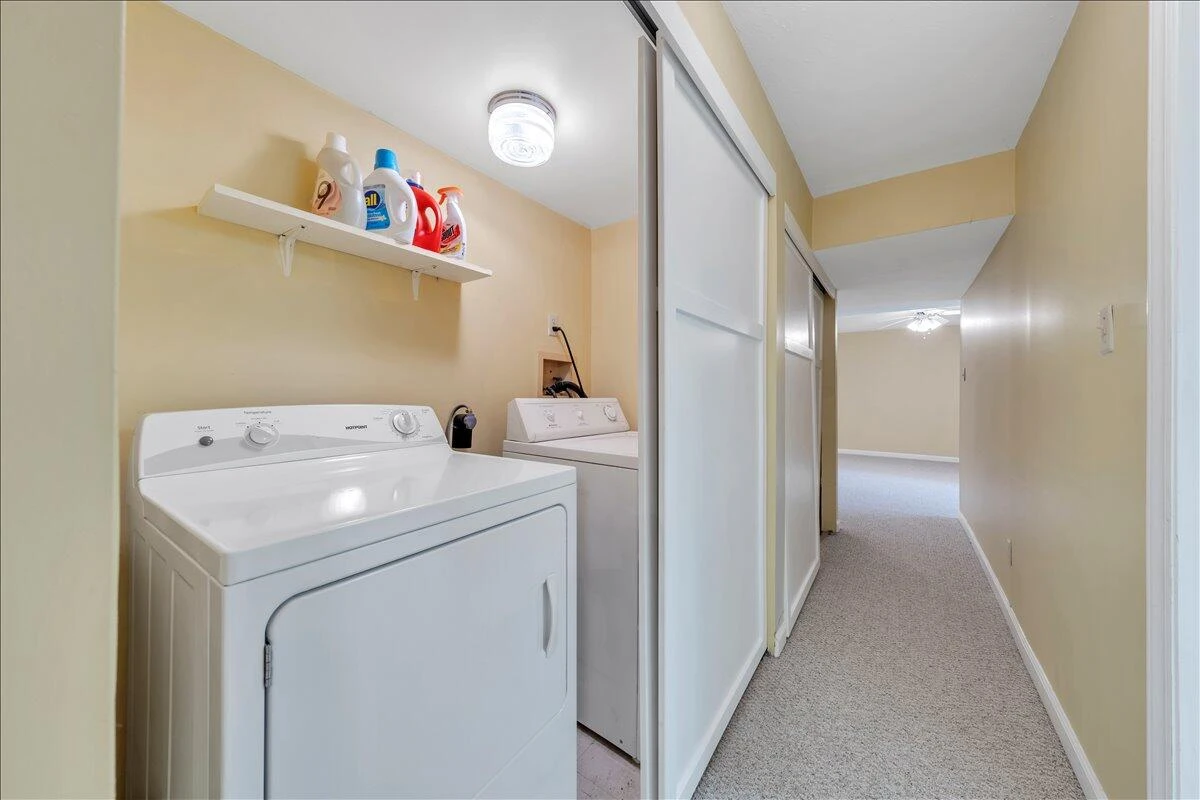310 Hales Point DR - Photo 45