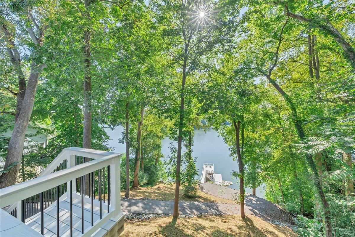 310 Hales Point DR - Photo 55