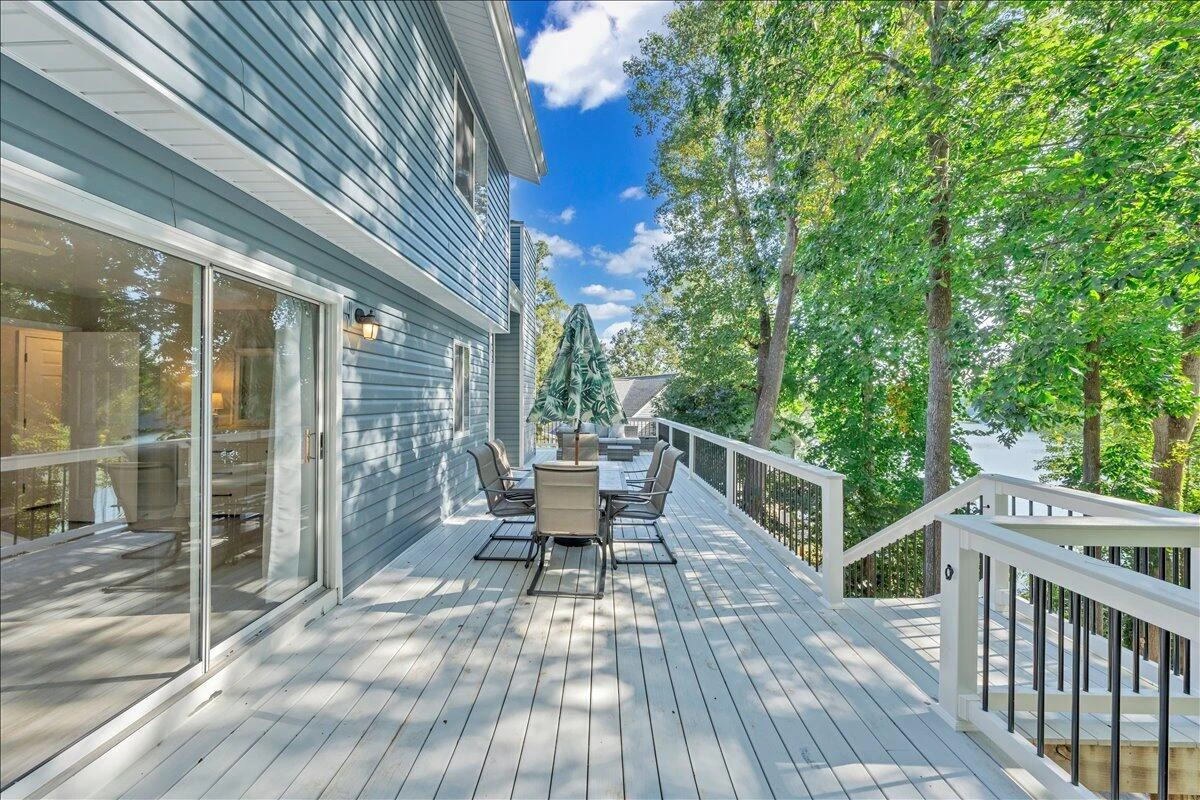 310 Hales Point DR - Photo 56