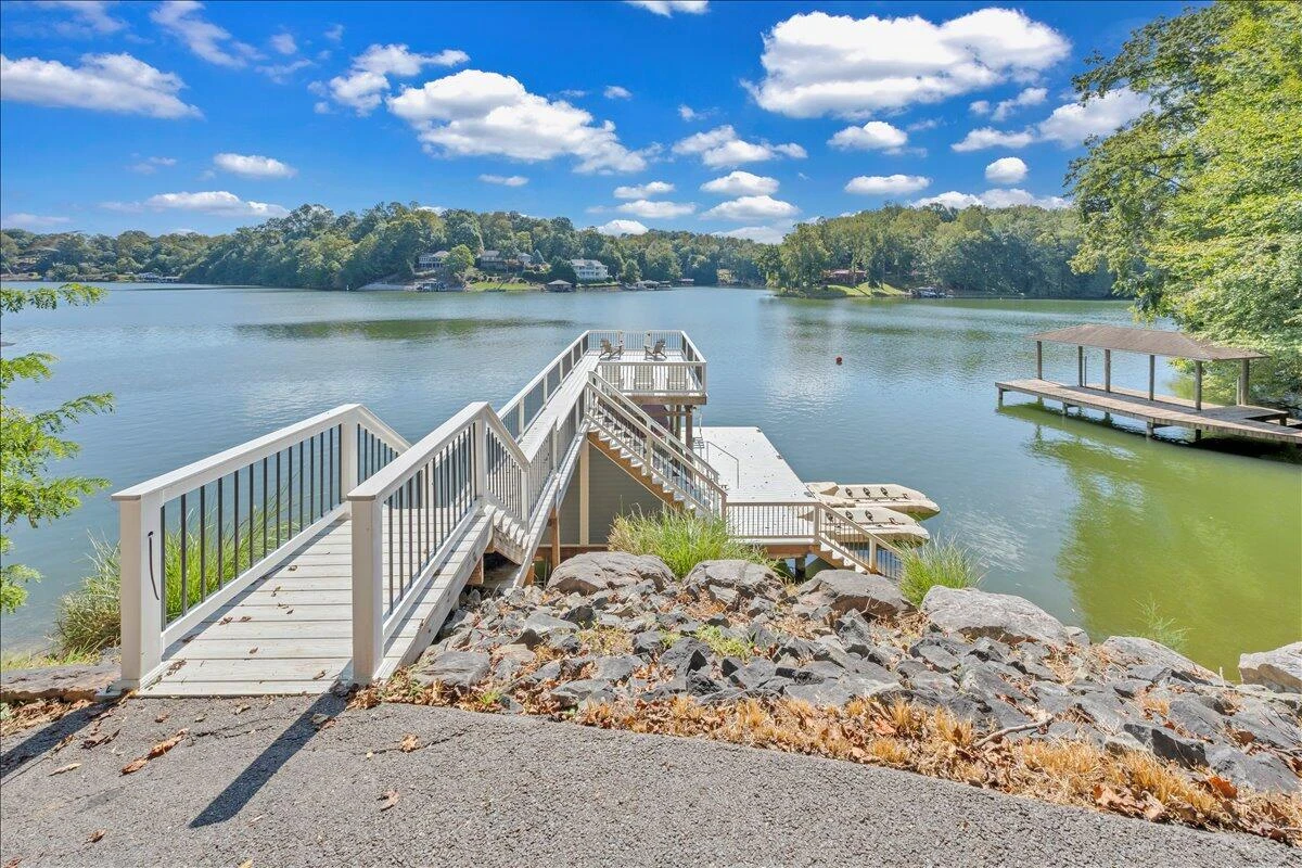 310 Hales Point DR - Photo 63