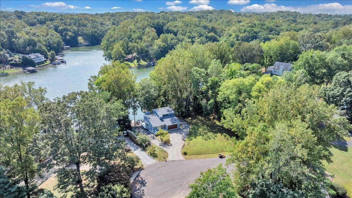 310 Hales Point DR - Photo 83