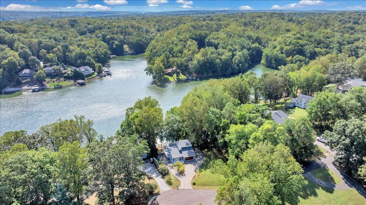 310 Hales Point DR - Photo 84