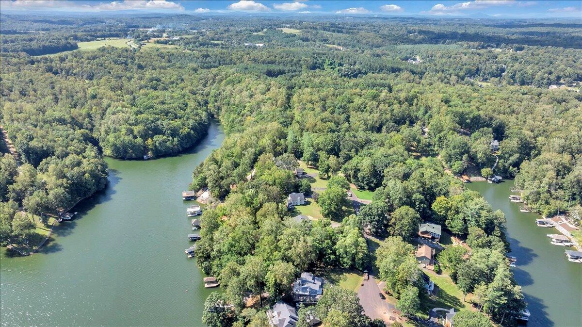 310 Hales Point DR - Photo 91