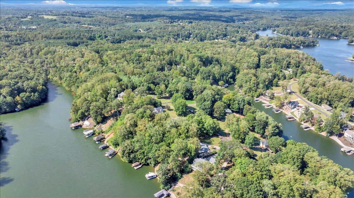 310 Hales Point DR - Photo 92