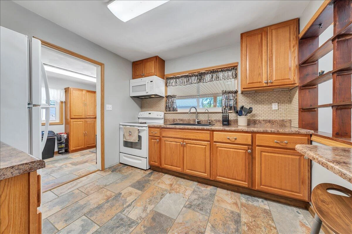 1434 Prease RD - Photo 18