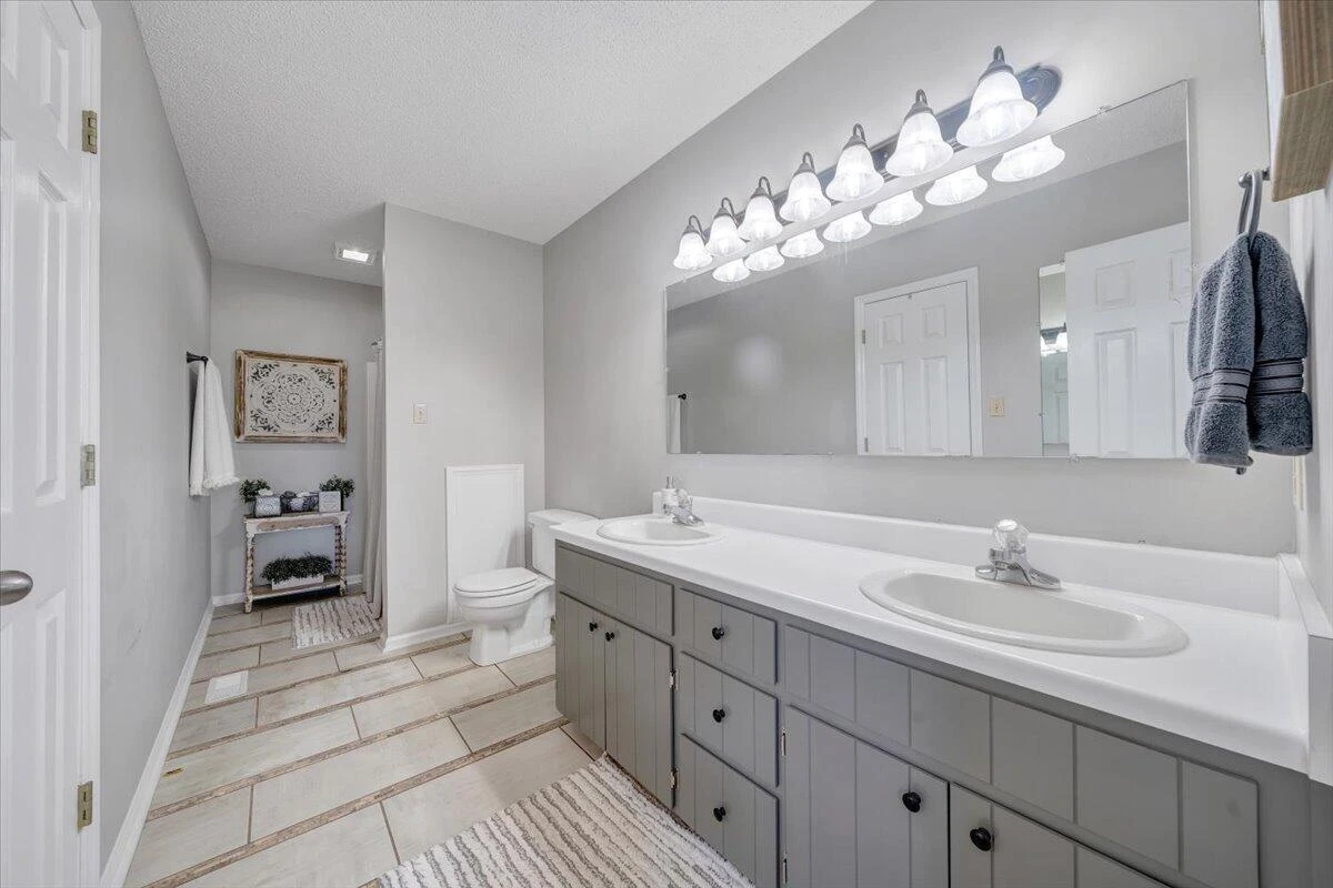 2638 Hopkins RD - Photo 20