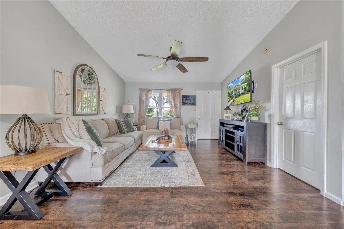 2638 Hopkins RD - Photo 8