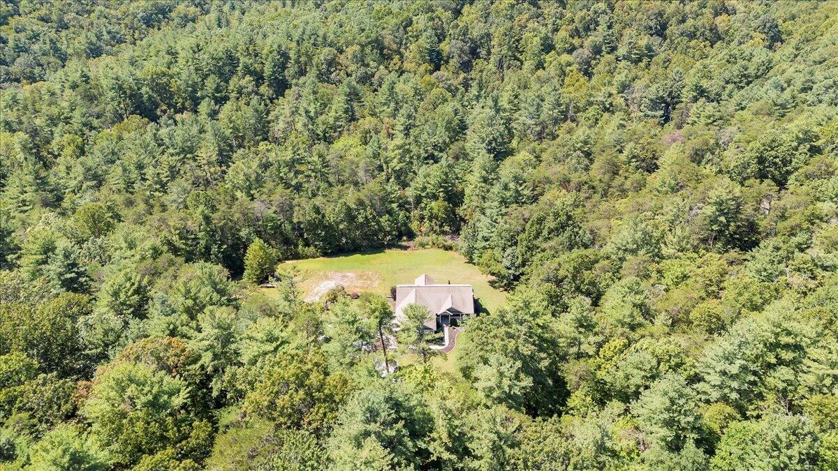 940 Claybanks DR - Photo 115