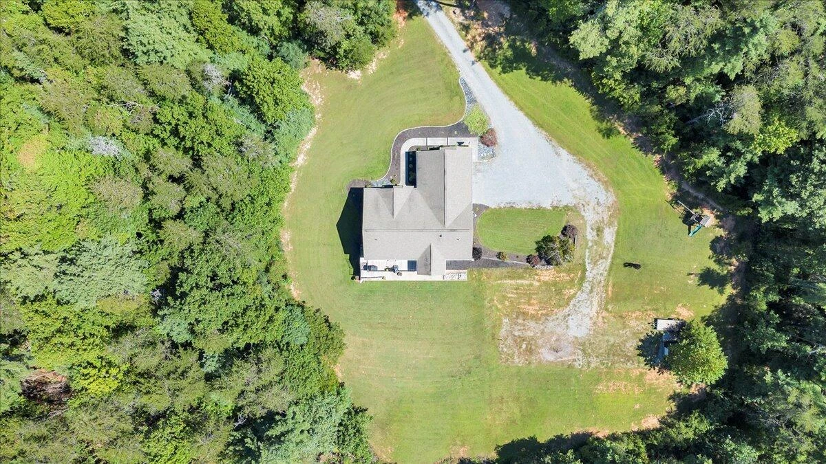 940 Claybanks DR - Photo 116