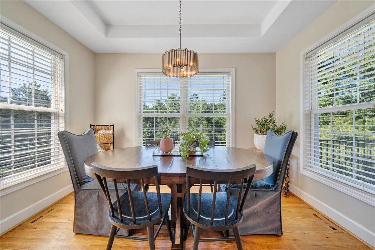 940 Claybanks DR - Photo 32