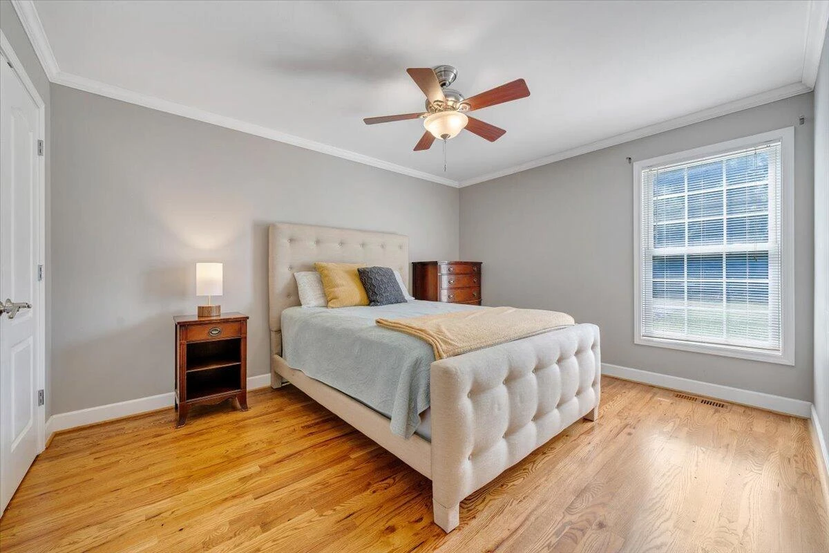 940 Claybanks DR - Photo 47