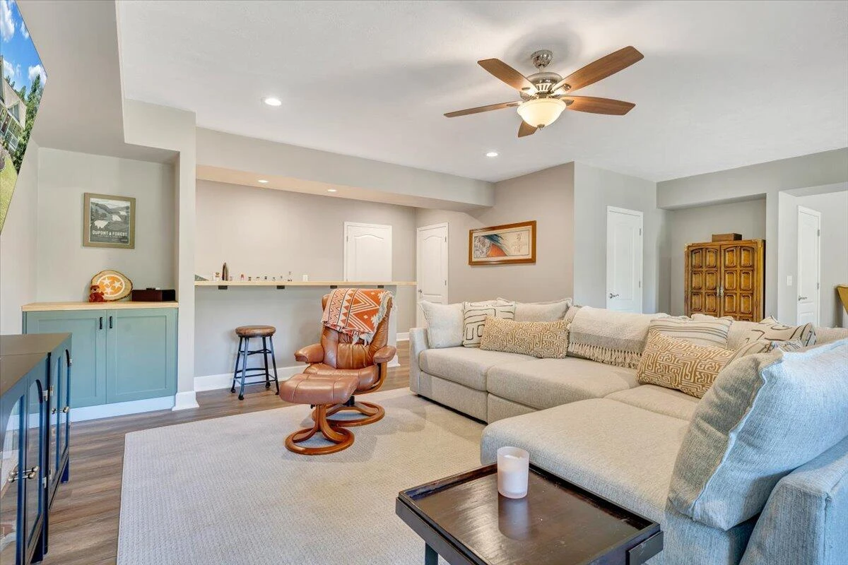 940 Claybanks DR - Photo 62