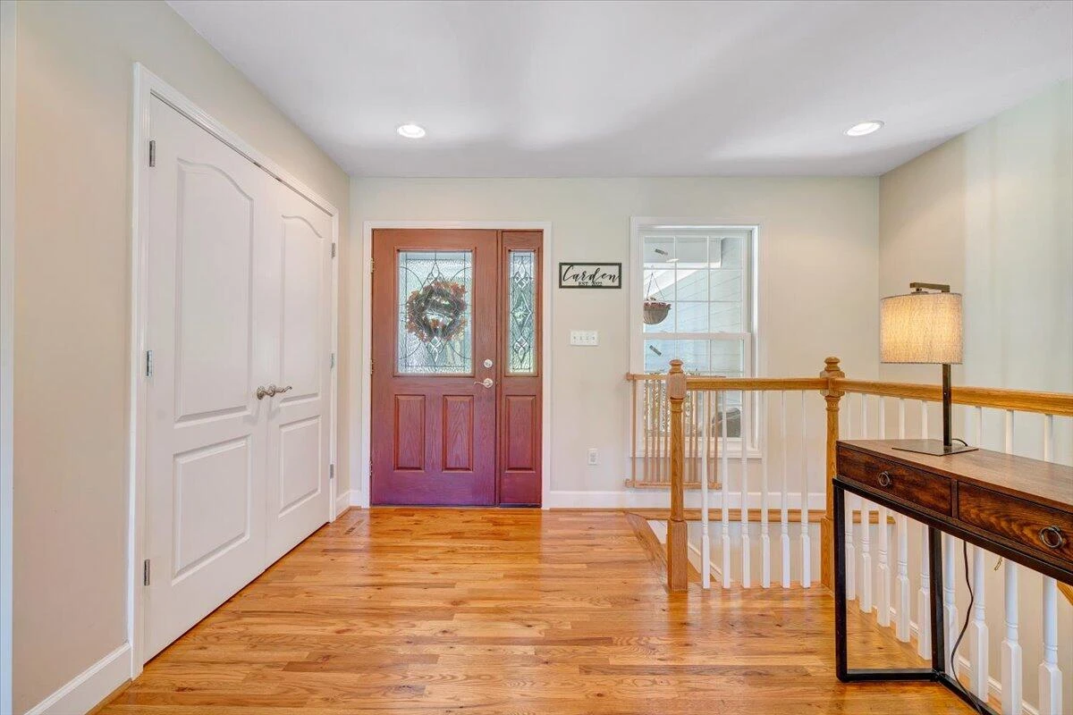 940 Claybanks DR - Photo 11