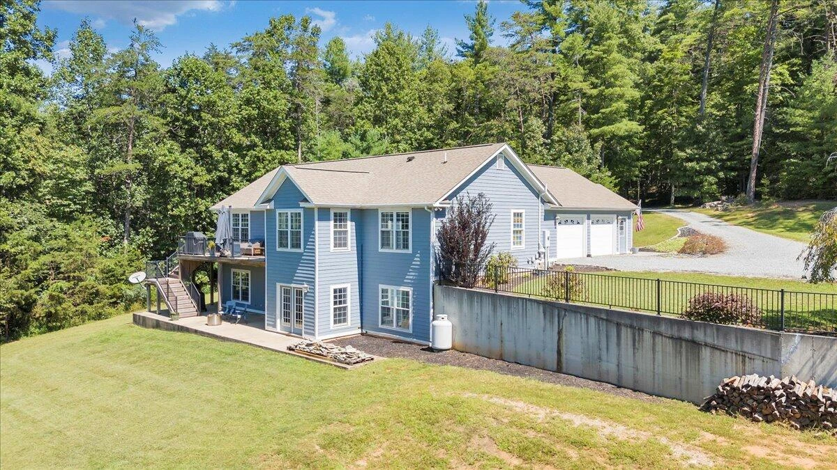 940 Claybanks DR - Photo 91