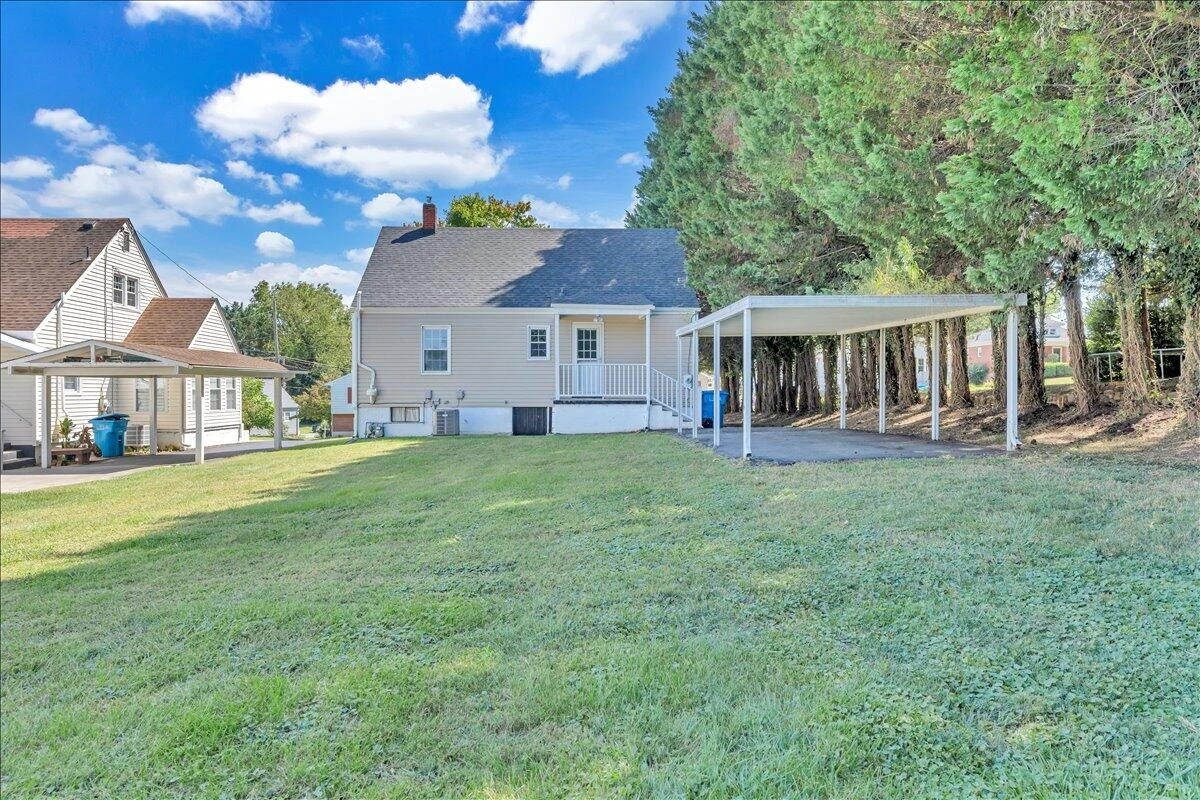 2052 Kenwood BLVD SE - Photo 28